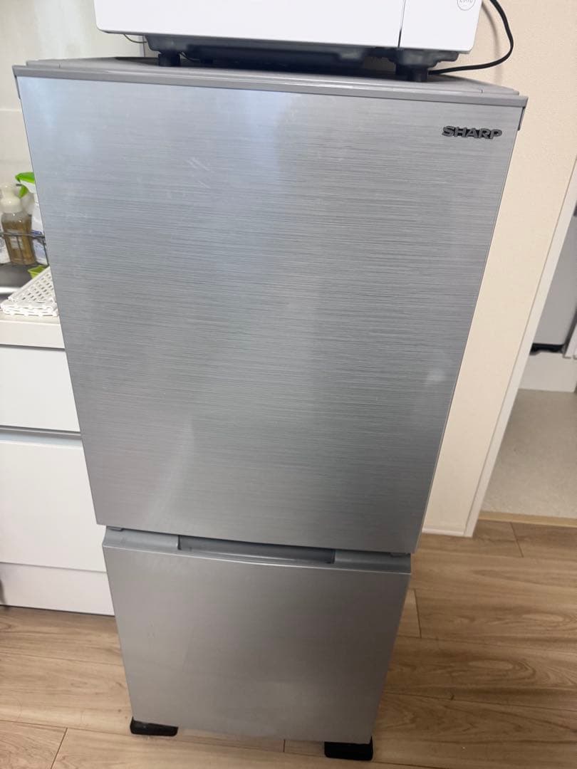 SHARP SJ-D15G-S シルバー 2ドア冷蔵庫 152L 両開き SHARP（シャープ） SJ-D15G-S 152L 冷蔵庫 つけかえどっちもドア